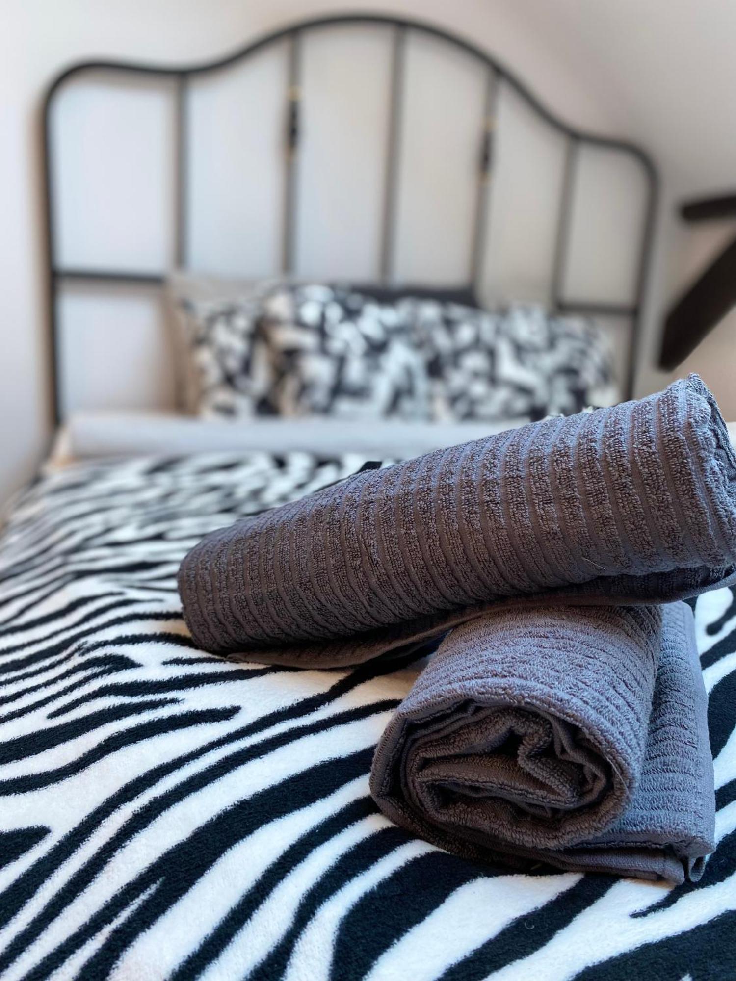 High Five Krakow Apartment ภายนอก รูปภาพ